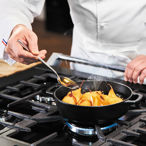 Chasseur Serving Casseroles
