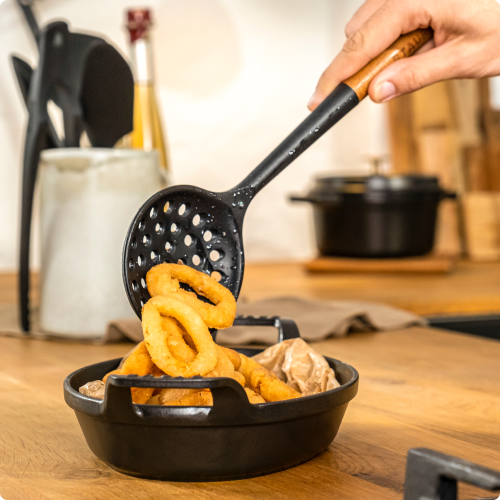 Staub Black Silicon Collection