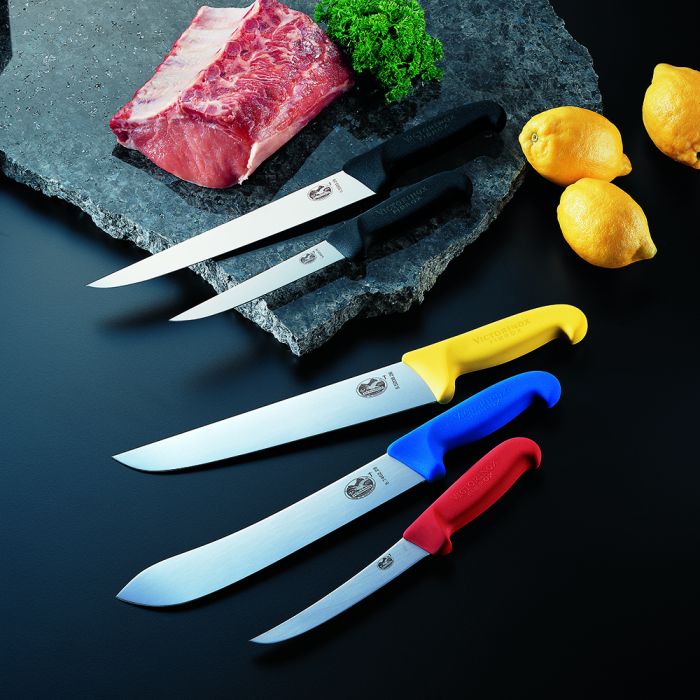 Victorinox Fibrox 18cm Butchers Steak Knife Wide Tip 5740318
